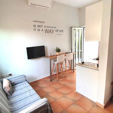 Cozy Seaside Studio In Lemos Vouliagmenis Афіни Екстер'єр фото