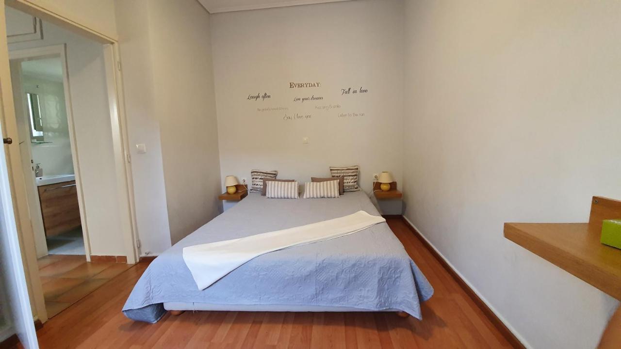 Cozy Seaside Studio In Lemos Vouliagmenis Афіни Екстер'єр фото